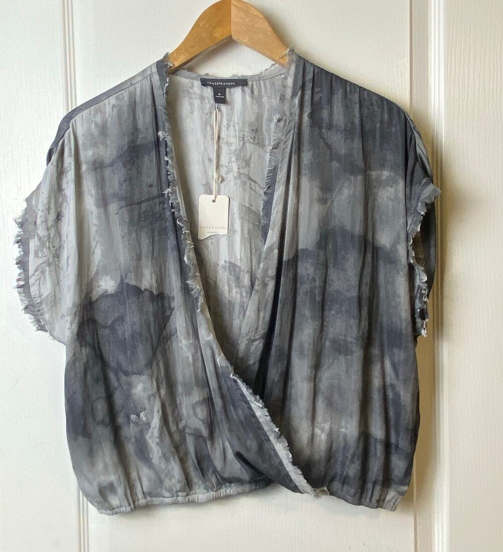 Grade and Gather Gray Surplice Gather Waist Blouse Size Medium Whimsygoth NWT